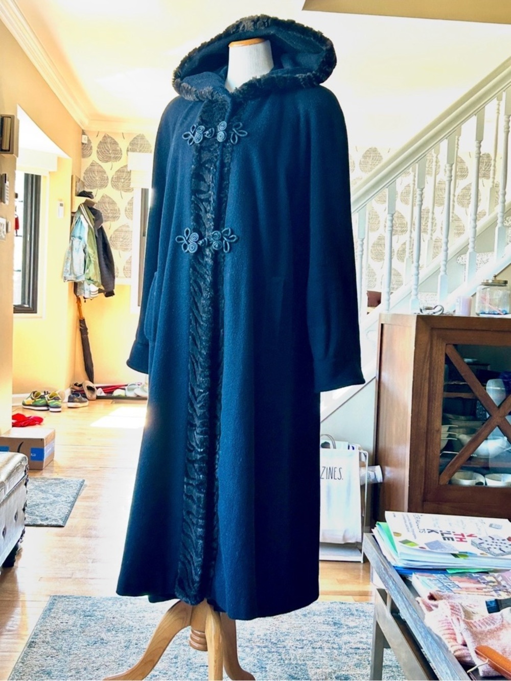 Vintage Jonathan Michael Wool Blend Coat Faux Fur Hood Size 6 - Picture 2 of 11